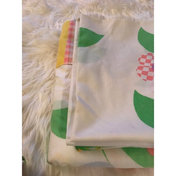 Anita Wagenvoord Burlington House Pillowcase Pair Vintage Gingham Flower | Cotto - Picture 3 of 11